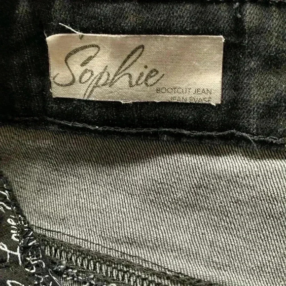 Foxy hi rise, Sophie boot cut, dark  black wash jeans, 31 by 32 - Picture 6 of 7